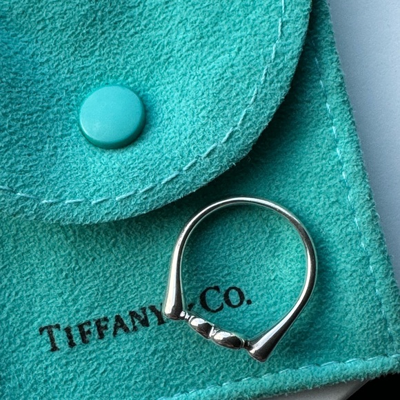 Tiffany & Co. Ring - Picture 7 of 10